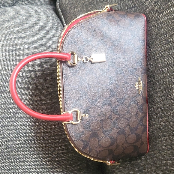 Coach purse - Picture 1 of 3